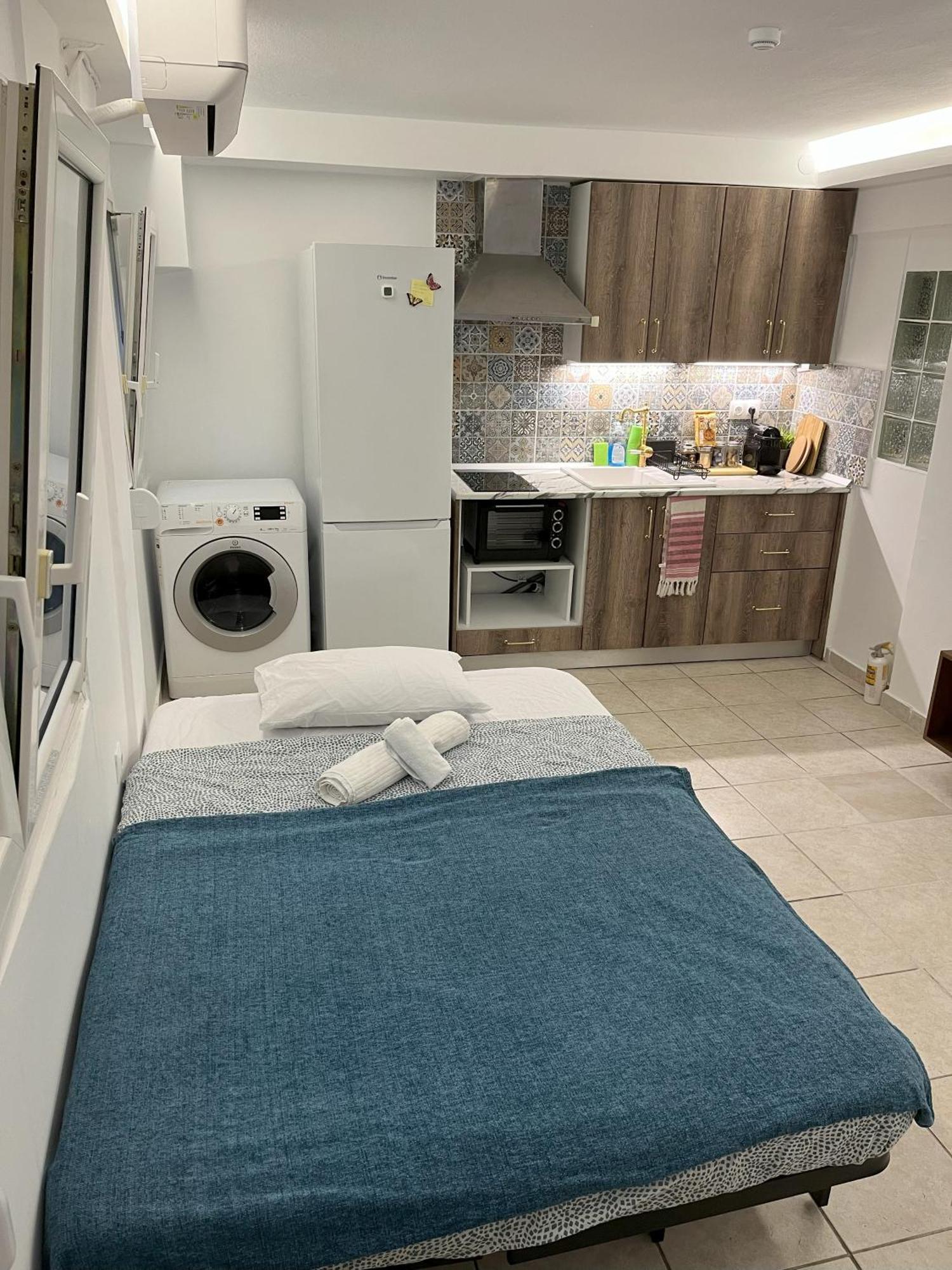 Skg Retreat Emerald - 5Min Walk From Seafront Tesalonika Bagian luar foto